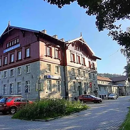 Apartmanhotel Dopravna Alzbetin *